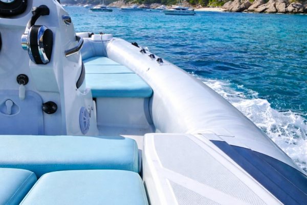 2Bar-570-004-Noleggio-Gommone