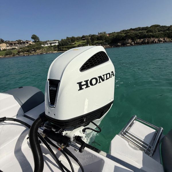 Noleggio Gommoni Portisco Porto Cervo - Ranieri Cayman